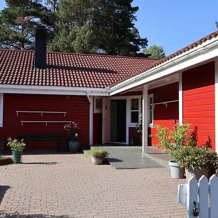 Vaicay Garden Ferienhaus